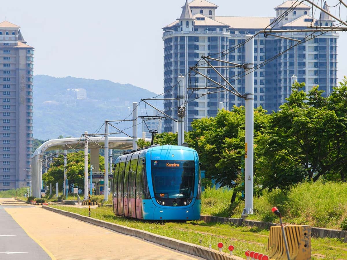 輕軌淡海新市鎮站